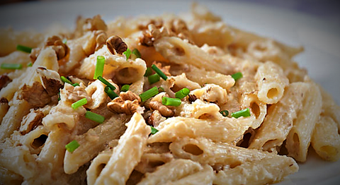 Pasta noci e panna